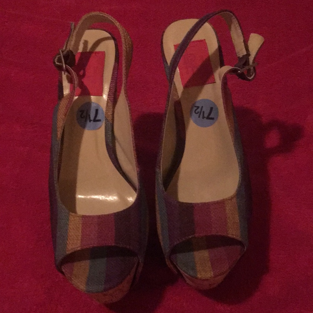 NWOT Multiple color 6 inch wedges with cork heel